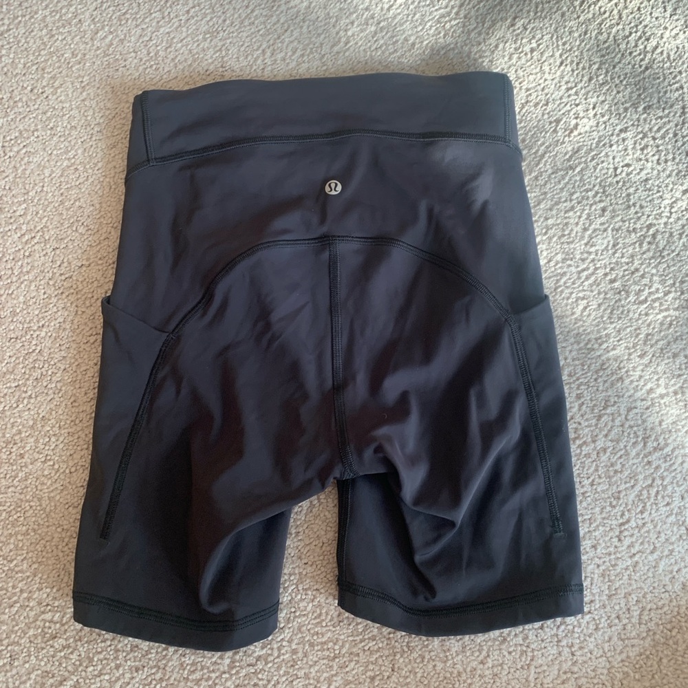 Lululemon 🍋 align high rise shorts